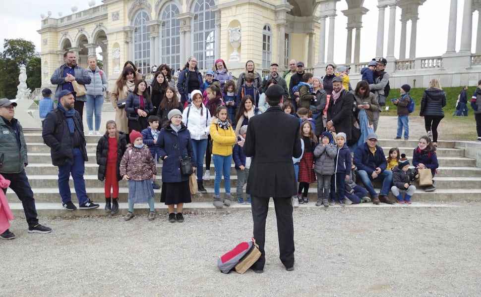 Schoenbrunn photo 2021 10 11 22 29 16(2)