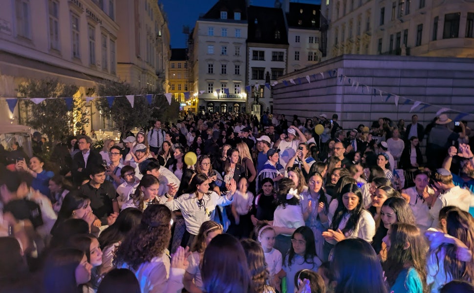 Whats app image 2025 04 30 at 23.01.08