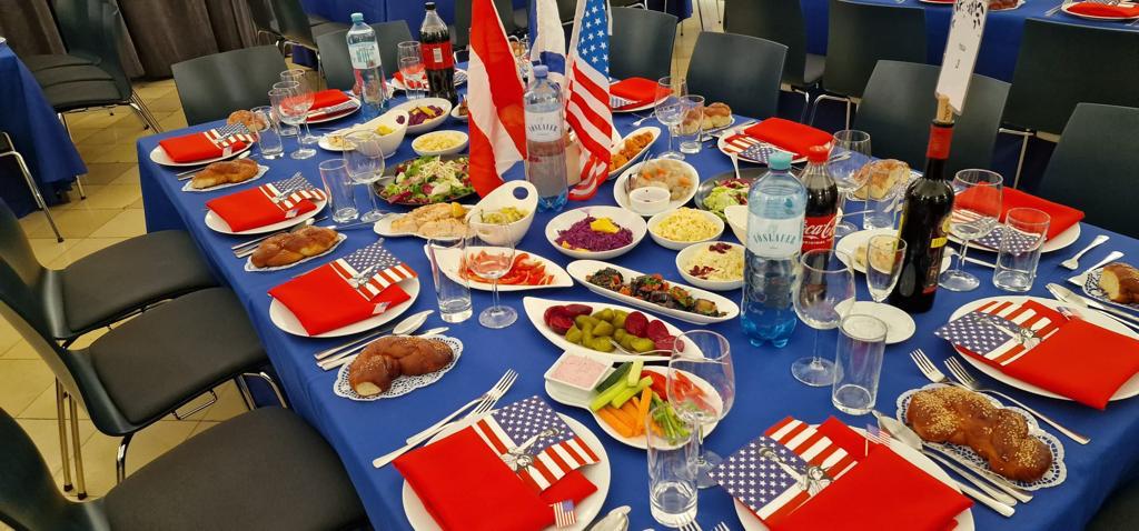 Gedeckter tisch usa 4