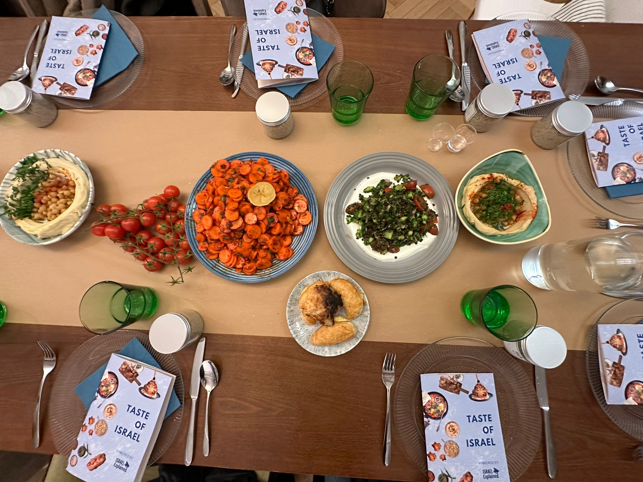 25a24d62 4311 4aad bf59 3e25a7d771ea