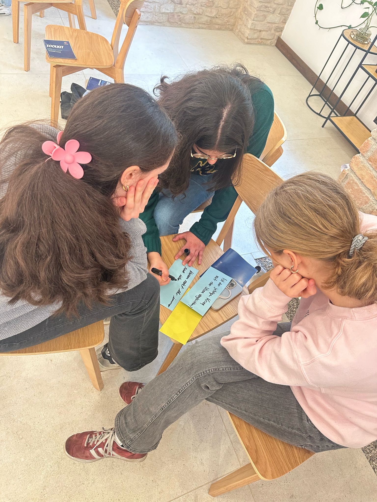 56603a65 69de 44bd 9651 053498102f49