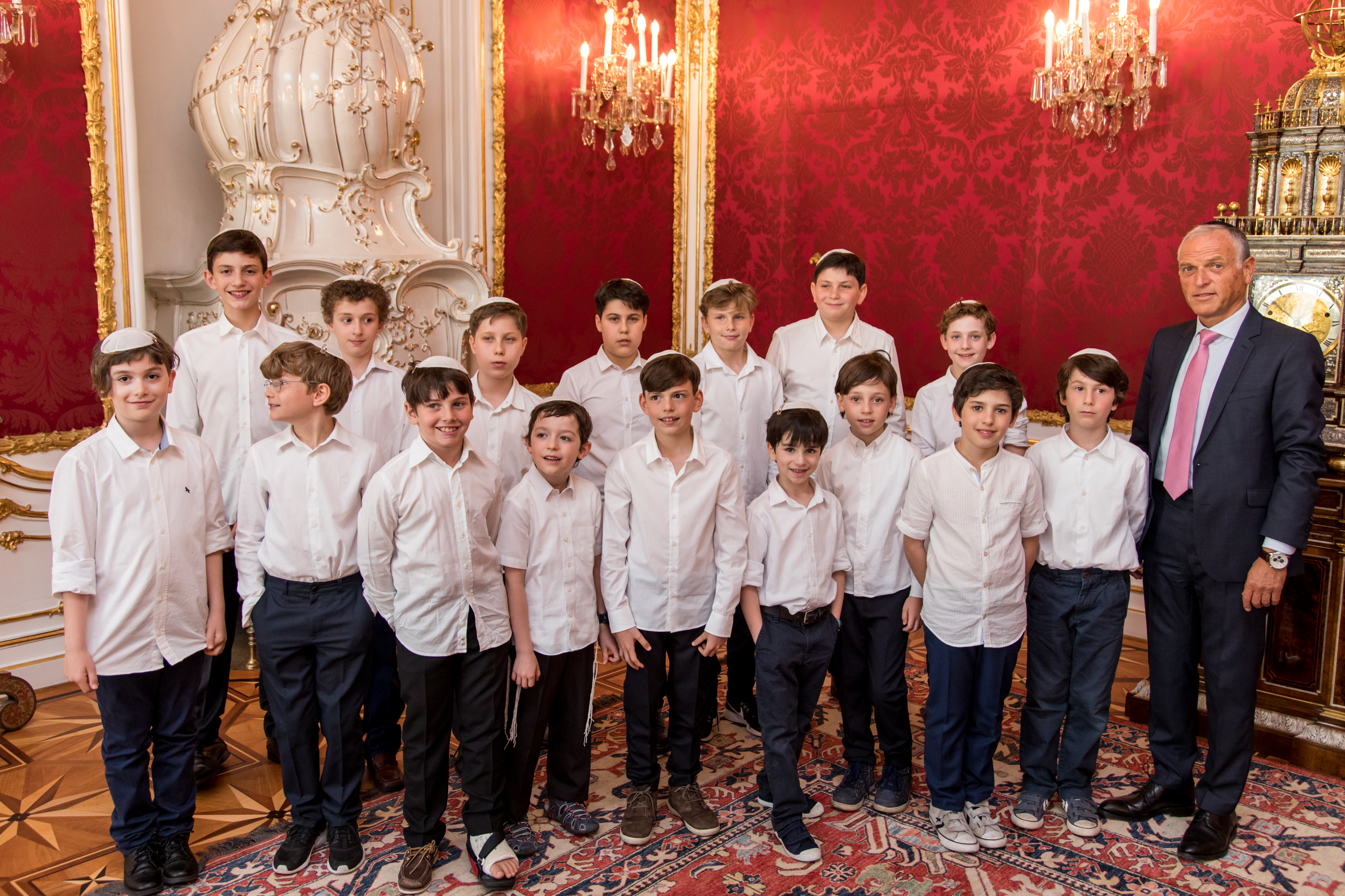 083 20180425 hofburg choir b v1 a2140 finals hr